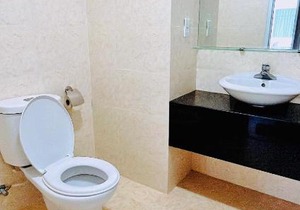 Muong Thanh Vien Trieu Beachfront Apartment