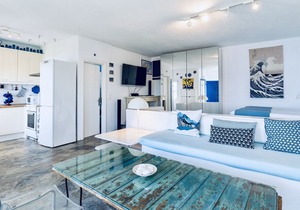 Mykonos Le Grand Bleu Beachfront Suite
