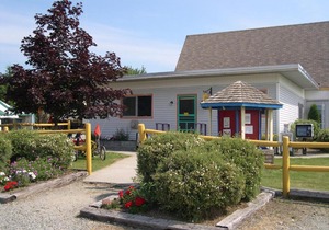 Narrows Too Camping Resort Cabin 7