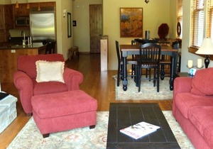 Near River Run, heated parking, walk to Ketchum. Living space on one level.