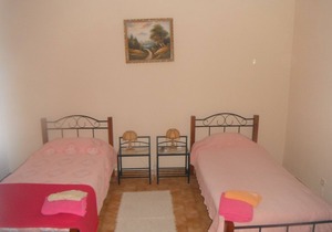Nefama Pensao - Room I