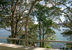 Neutral Bay- KURR6 - Kurraba Road - 1BR with Balcony Parking Near Kurraba Point Ferry and Harbour Views