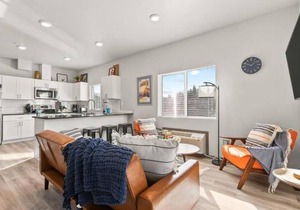 New 2 Bed 2 Bath Near Perry District and DT