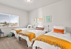 New 2 Bed 2 Bath Near Perry District and DT