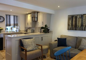 NEW: 2 BR Fishermans cottage (Sleeps 4) in artisan quarter