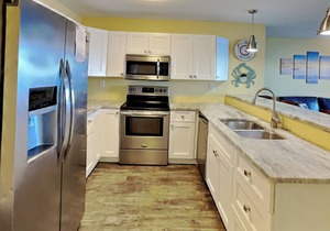 New 4 Bedroom 2 Bath Waterfront Condo - Sleeps up to 10 Max - CON 111