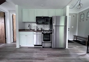 *NEW Chalets by the Lake - #6 - Conneaut Lake, PA