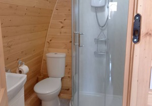 New in 2021. A quirky pod with one double and shower room.
