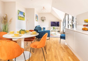 New Listing! South Devon Coastal Apartment with Sea Views & Parking