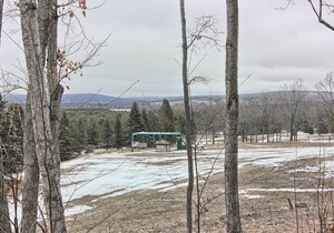 New to the program - 4 Bedroom Creekside Condo, Ski in/Ski out Luxury