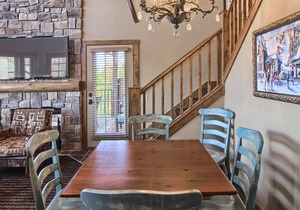 New to the program - 4 Bedroom Creekside Condo, Ski in/Ski out Luxury