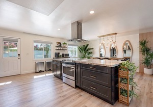NEWLY REMODELED AND FURNISHED! Keim Villa 8 rooms, 15 beds Old Town Scottsdale