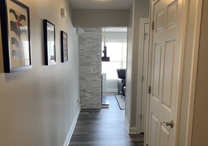 Newly Renovated Condo steps from Lake Maxinkuckee in Downtown Culver