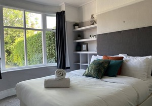 Newlyn House - Twin Bedroom