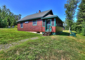 Niboban Cabin 3 - Enjoy the experience of renting a Niboban Cabin on Rangeley Lake!