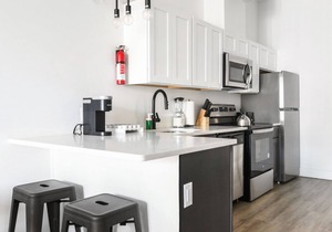 Nice 1BR next to EWR 3956