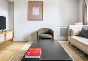 Nice 3rd flr 2BR, close to Portobello Mkt & Ladbroke GrSt, by Blueground