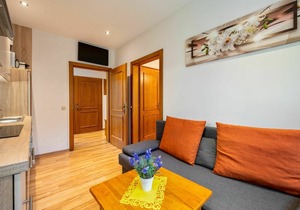 Nice apartment for 2 people with WIFI, TV, balcony and parking