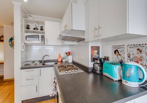 Nice and cozy, views and subway at the door. Ideal for families