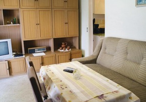 Nice home in Bresewitz with