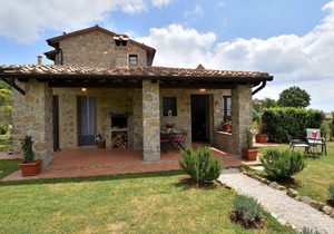 Nocciola, Poderone, Roccalbegna, Grosseto and Maremma
