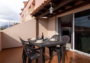 Oasis Dakota Duplex - Three Bedroom Apartment, Sleeps 7