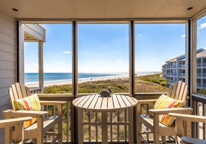 OCEAN FRONT COMPLEX WITH GREAT OCEAN VIEW