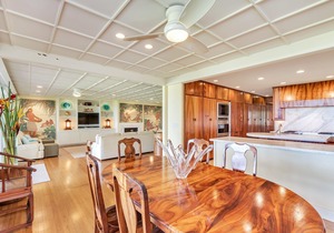 Oceanfront Banyan Tree Beach House, Hawaii Kai