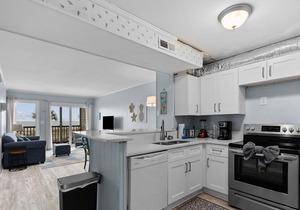 Oceanfront, Pool, Elevator - 3 BD Pelican's Watch on Shore Drive