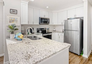 Oceanfront Third Floor Condo w/Panoramic Views, Balcony, & Shared Pool