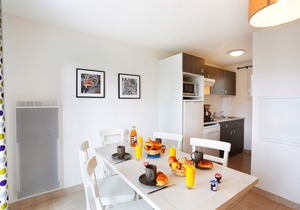 Offre spéciale ! A 10 minutes de la plage ! Maison duplex avec accès piscines