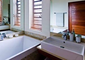 Olana Beachfront Apartments