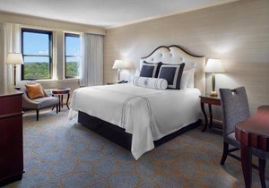 Omni Shoreham Hotel Traditional Room 1 Double Bed