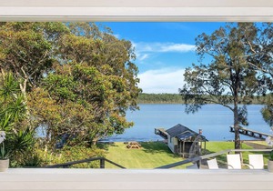 On Golden Ponds at Erowal Bay