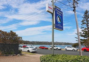 On the Lake at Penguin Mews - Free WIFI ( unit 7 ) - 3+ nights