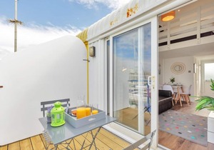 On the Water 3 A One-of-a-Kind Stay | Free Parking | By My Getaways