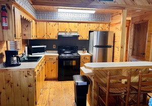 Once a Part of the Beloved Shady Oak Lodge - Cabin 2, 4 beds w/Boat Ramp