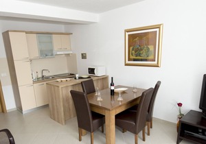 One bedroom apartment with terrace Promajna, Makarska (A-17160-a)