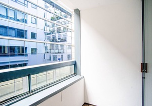 One Bedroom Flat in Farringdon with Balcony by MySquare