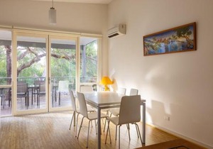 One Level at Broadbeach Inverloch