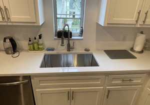 Only 8 Minutes from Seagate Beach, Spacious 3BR 2BA Naples Condo Prime Location