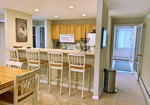Open concept, comfy, AC/FP, woods view, deck, swim club. F5008 by LRS