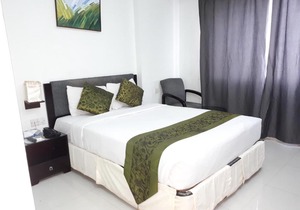 Orchid Business Hotel