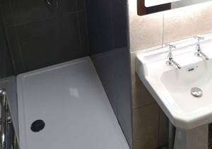 Otter 4 Hot Tub - HuntersMoon-Warminster-Bath-Salisbury