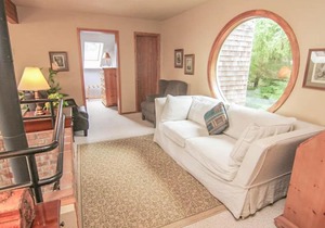 Otter Rock Hideaway Home