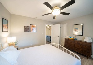 OV Mosaic - Golden Suite