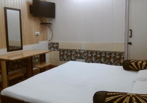 Oxygen Home Stay - Deluxe Two Bedroom Set