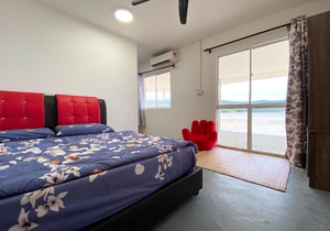 OYO 90317 Ambong Bay Resthouse