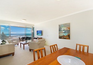Palm Springs 604 - Absolute Beachfront