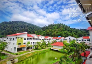 Pangkor Lot 10 Beach Resort
